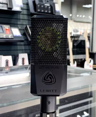 Lewitt - LCT 440 Pure Puristic 1'' Studio Condenser Microphone